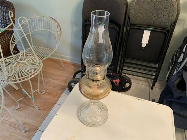 Vintage Oil Lamps 1