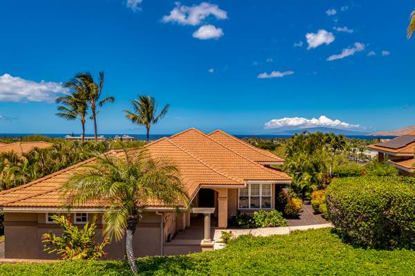 $2,100,000 / 2br - 1831ft2 - Hokulani Golf Villas 121 -- 2 Dormitorios, 2 Baños más Gran Despacho (Kihei)63686745407617120