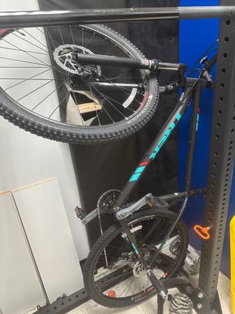 Ultra king 8'x8' custom bed 1