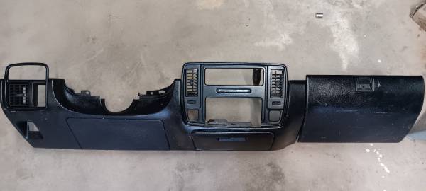 1994-1996 Chevrolet Impala SS lower dash assembly 1