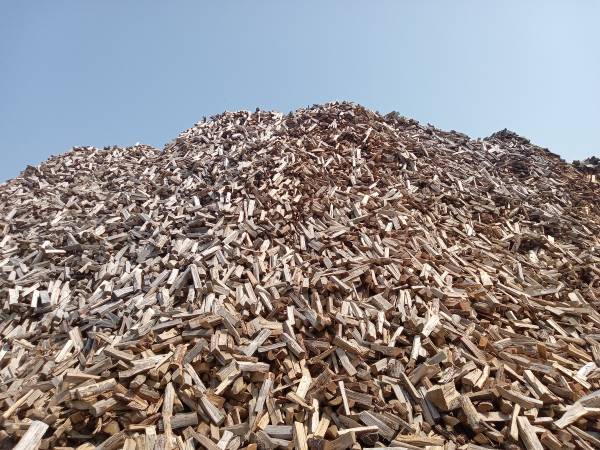 SEASON FIREWOOD $275 FIREWOOD GUYS OF RI 1