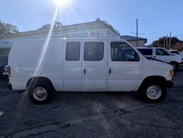 2000 Ford Econoline E250 - Photo 7