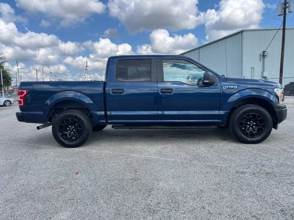 2018 Ford F-150 XL 4x4 - Photo 8