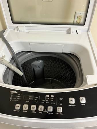 Portable washing machine 1