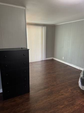 $750 / 5 habitaciones - Se busca compañero hombre (Tampa)63348336523521122