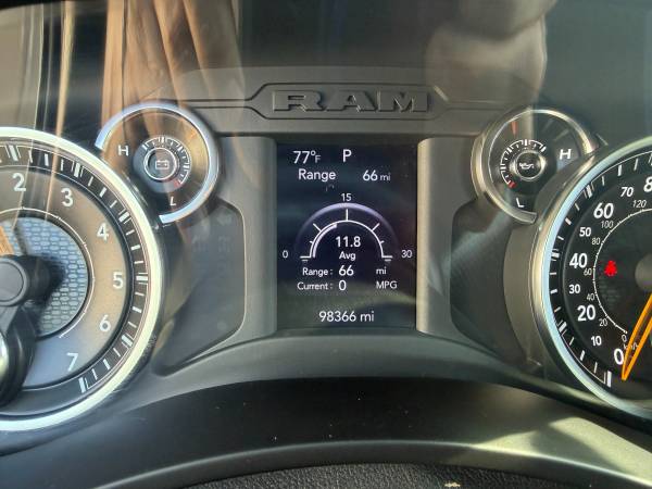 2022 RAM 3500 Crew Cab - Photo 12