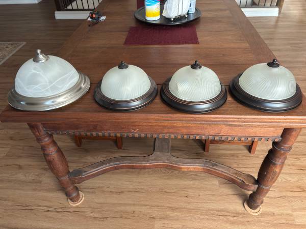 4 Flush mount ceiling light fixtures 1