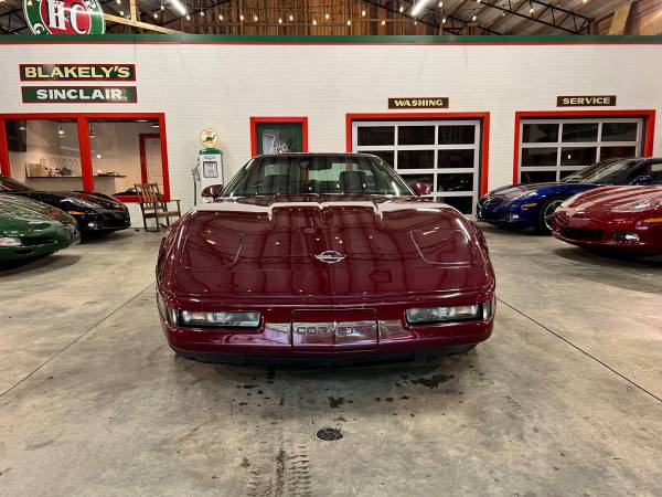 1993 Chevrolet Corvette, 40th Anniversary Edition, LOW 40k Miles, Auto - $16,900 (Seneca, SC - 2hrs from Columbia)63613625261699123
