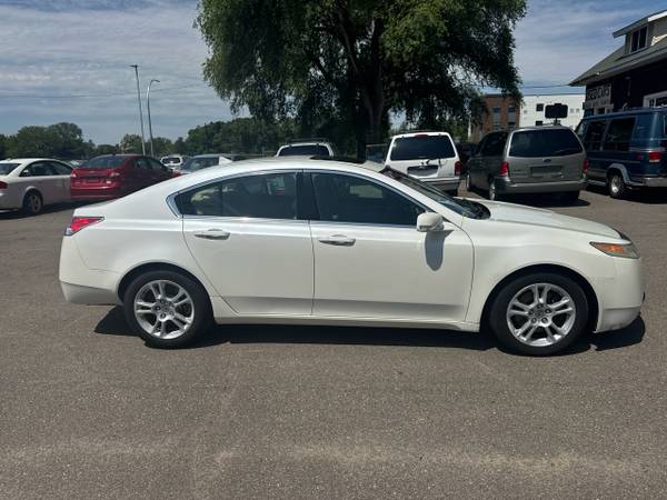 2009 Acura TL 4dr Sdn 2WD - $4,995 (Bobs Auto Ranch, Lino Lakes)63489863967363123