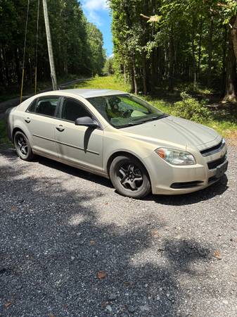 2010 Chevy Malibu to Repair or Part Out - $899 (Dallas)63620142887425123
