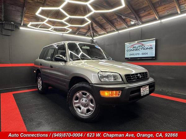 1999 Toyota RAV4    1