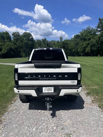 2022 Ford F-250 Platinum - $75,000 (Nashville)63624936125441124