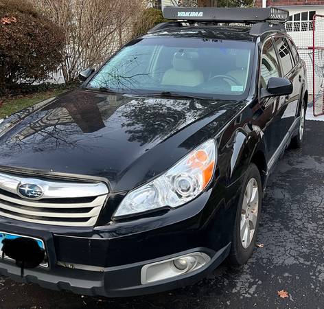 Subaru Outback - $3,500 (Greenwich)63614114337665121
