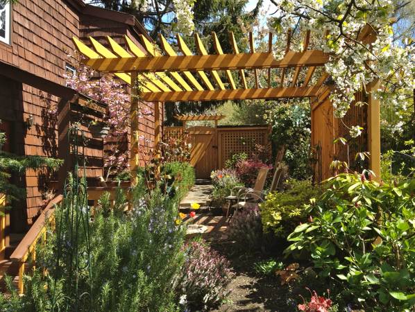 Mountain View Townhouse Room for Rent 1