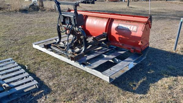 Hiniker Snowplow 1