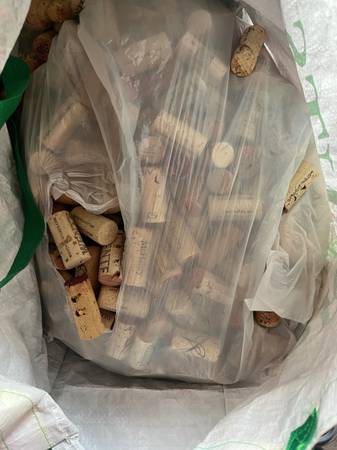 Bag of Wine Corks - 150 corks -great fire starter or crafts 1