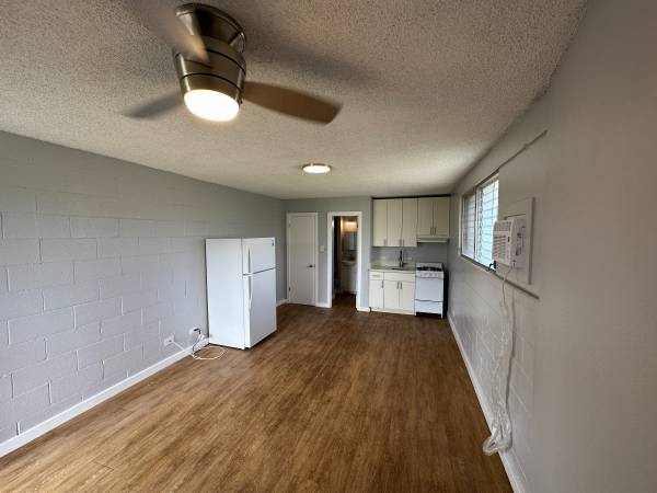 $1,450 1832 Citron - Estudio en McCully (mccully)63939390227202121