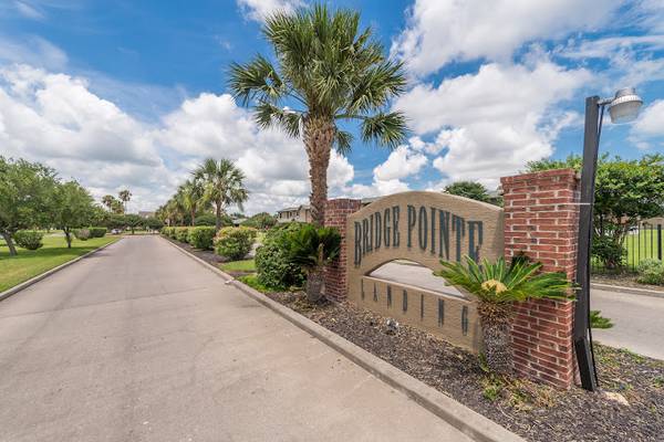 $1,479 / 3br - LOOK AND LEASE TODAY -- CALL AND ASK FOR CATHE !!!!!!! (Portland, Texas)64036534342019124