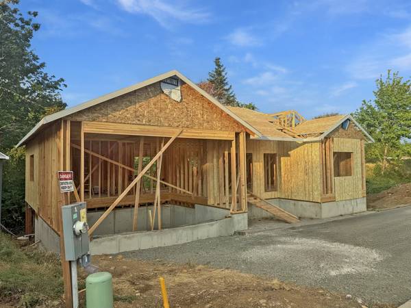$339,900 / 3br - 1026ft2 - 1423 45th Av (Sweet Home OR)63624698421507122