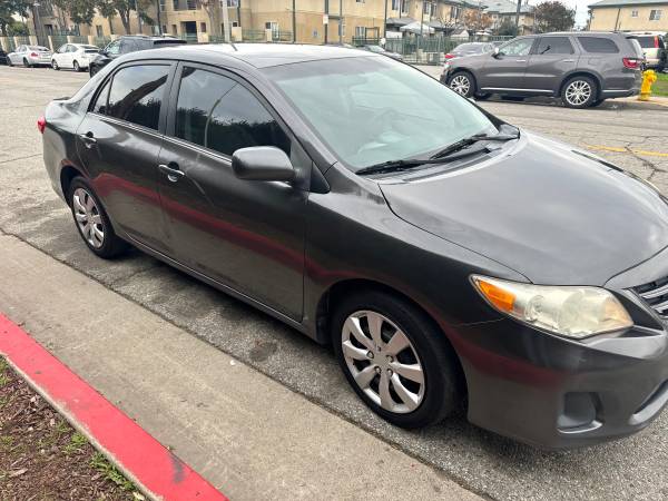 2013 Toyota Corolla le 1