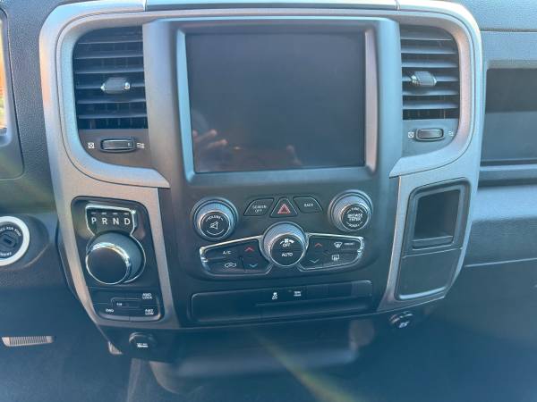 2024 RAM 1500 Classic Crew - Photo 11