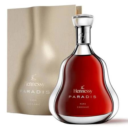 Hennessy Paradis 1