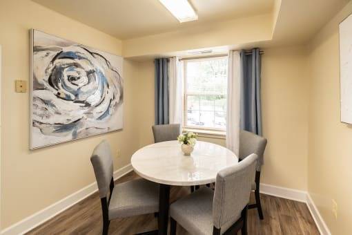 $1,411 / 2br - 1199ft2 - Pet Friendly, Cable Ready, Dishwasher (3901 Noyes Cir, Randallstown, MD)63695001977731120