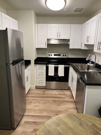 $1,262 / 1br - 509ft2 - 55+ Housing in Phoenix! Where comfort meets Community!64047540175873122
