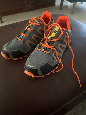 Running/Walking Shoes 1