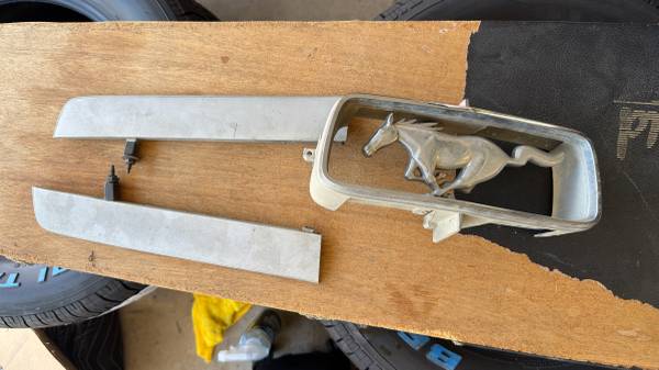 1967 Ford Mustang Grille Emblem and Side Bars 1