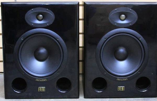 Event Studio Precision APS 8 Powered Speakers 1