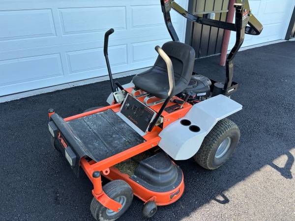 Z beast zero turn 48” built in usa 1