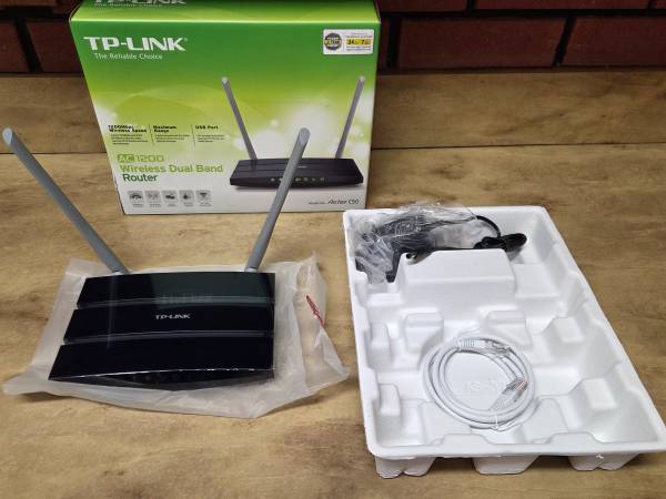Wireless Router - TP Link Archer C50 AC1200 - NEW UNUSED 1