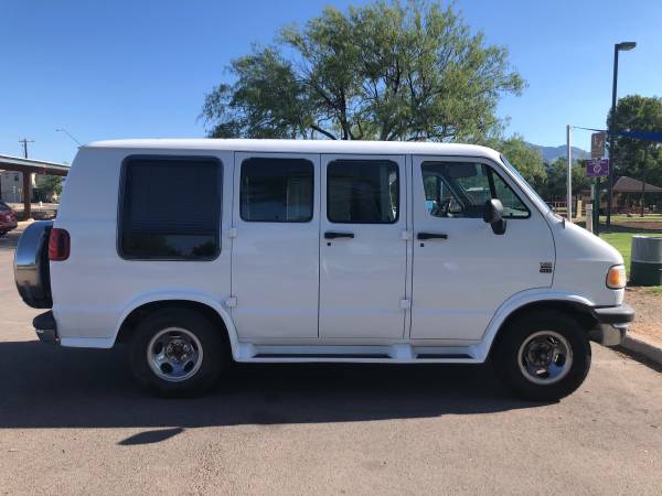 1995 Dodge 2500 conversion van 1