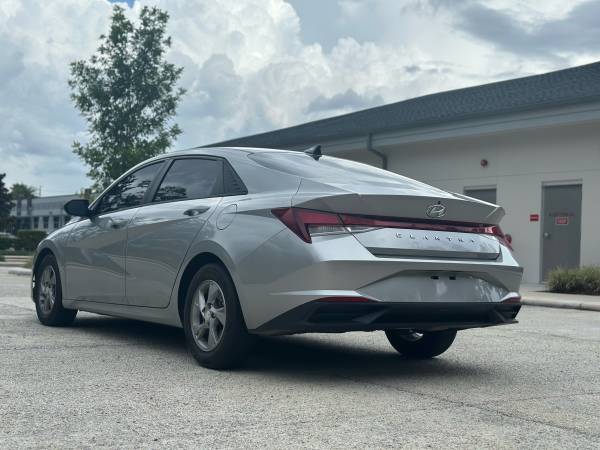 2022 Hyundai Elantra - $12,000 (Tampa)63443605973377121