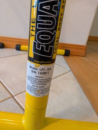 Lebert Equalizer Total Body Strengthener Dip Bar Stand - $60 (Vancouver)63435075458819123