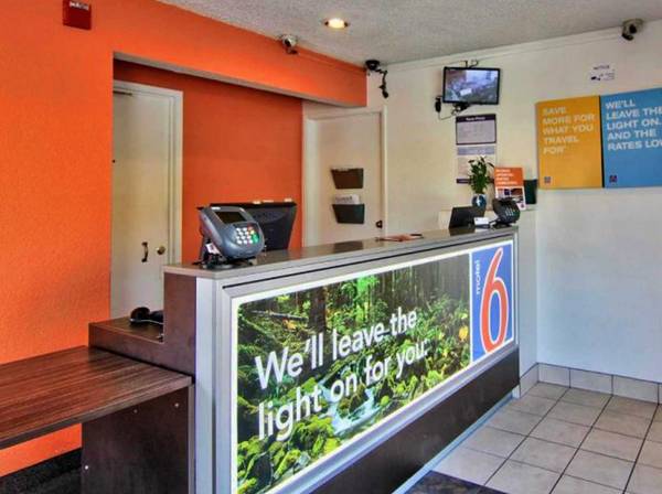 $399 / 1br - All-Inclusive Weekly Rates - WiFi, CableTV, Parking, Pool, Calls (Natomas & Smf Airport)64043835955585121