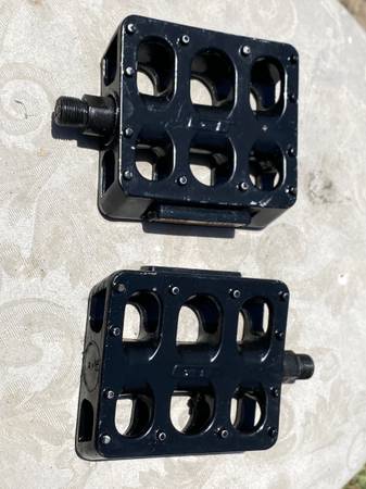 Square GT Pedals Old School BMX Mid Freestyle Race Aluminum Alloy 1