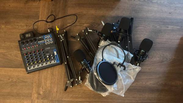 Podcast Kit 1