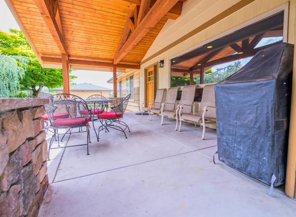 $1,495 / 1br - West Salem 1 Bed Living Sanctuary >> Stainless Steel Appliances (West Salem)63660394593025123