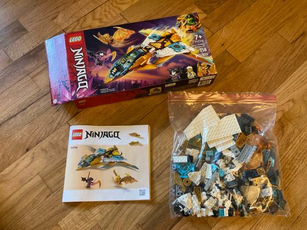 Lego Ninjago Legacy set Zane's Golden Dragon Jet 71770 1