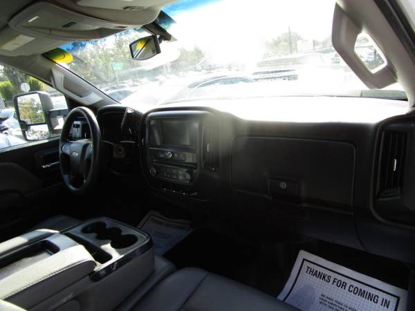 2019 Chevrolet Silverado 2500HD - Photo 11