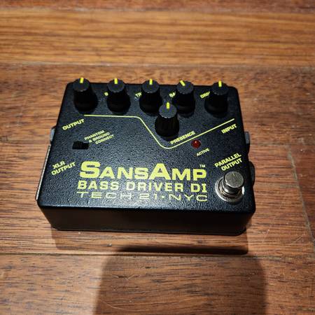 Sansamp Tech 21 NYC 1