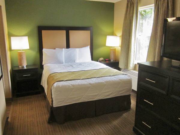 $2,040 Furnished Studio - Only 3 Month Minimum! (alameda)63667888936067121
