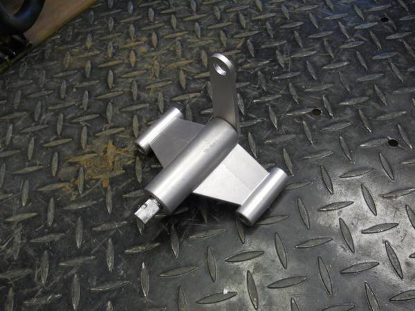 82 flt shift shaft and pivot 1