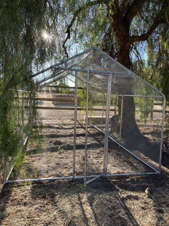 Large runway cage - $588 (Hemet)63471083304449120