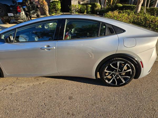 2023 Toyota Prius PRIME XSE Premium Silver 1 yr warranty - $32,000 (Eastlake)63440662077187122