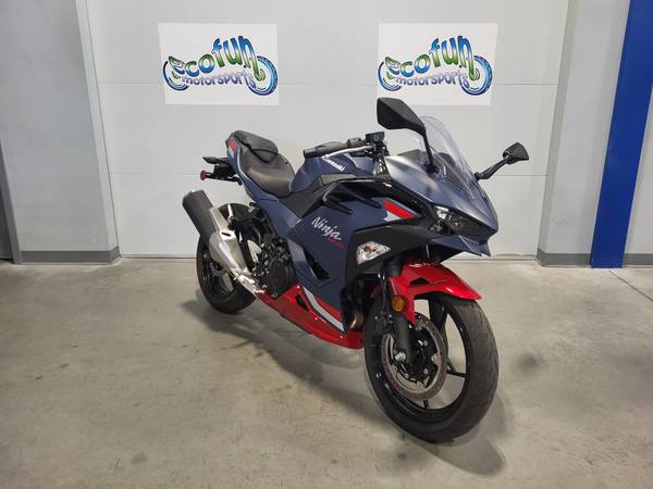 2026 Kawasaki Ninja® 500 ABS Sport Cycle: LIKE NEW -Warranty til 2030