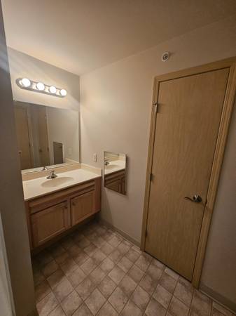 $804 / 1br - 677ft2 - Kenwood Senior Living (55+) 1-Bed Apartment For Rent FREE WATER & GAS (Ripon)63845971366915124