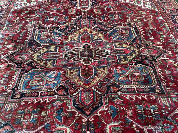 Gorgeous Heriz Wool Rug - 2 available. 1